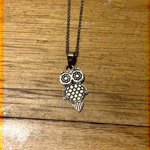 Silver owl necklace